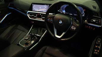 BMW 3 Series 330E SE PRO