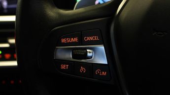 BMW 3 Series 330E SE PRO