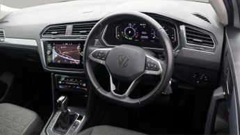 Volkswagen Tiguan LIFE TSI DSG