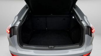 Audi Q4 e-tron SPORTBACK S LINE