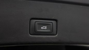 Audi Q4 e-tron SPORTBACK S LINE