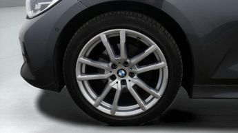 BMW 3 Series 320I SPORT