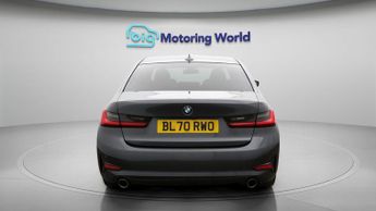 BMW 3 Series 320I SPORT