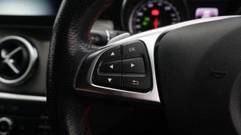 Mercedes-Benz GLA GLA 180 AMG LINE EDITION