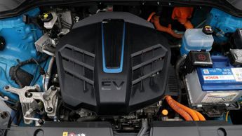 Hyundai KONA PREMIUM