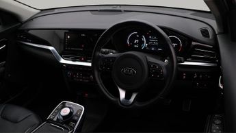 Kia Niro 4 PLUS