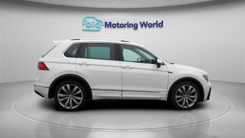 Volkswagen Tiguan R-LINE TDI DSG