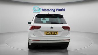 Volkswagen Tiguan R-LINE TDI DSG
