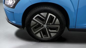 Hyundai KONA PREMIUM