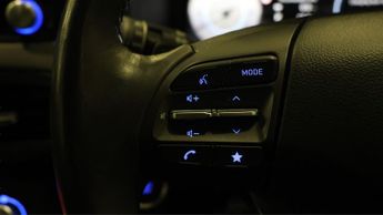 Hyundai KONA PREMIUM