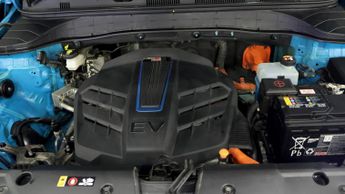 Hyundai KONA PREMIUM