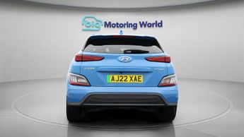 Hyundai KONA PREMIUM