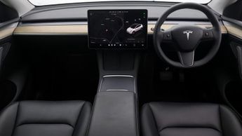 Tesla Model Y LONG RANGE AWD