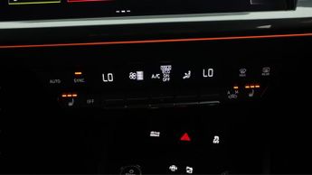 Audi Q4 e-tron S LINE