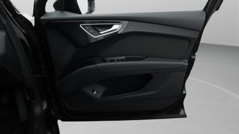 Audi Q4 e-tron SPORT