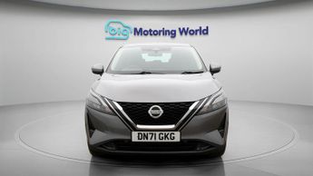 Nissan Qashqai DIG-T ACENTA PREMIUM DCT