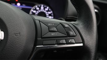 Nissan Juke DIG-T N-CONNECTA DCT