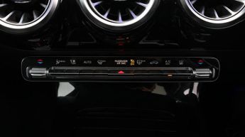 Mercedes-Benz CLA CLA 250 E AMG LINE PREMIUM PLUS NIGHT ED