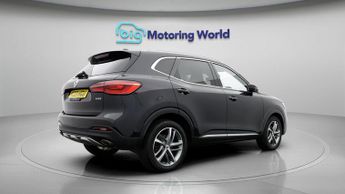 MG MG HS EXCLUSIVE DCT