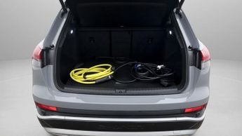 Audi Q4 e-tron S LINE