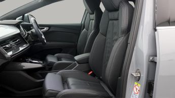 Audi Q4 e-tron S LINE