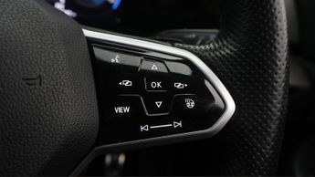 Volkswagen Golf R-LINE TDI DSG