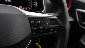 SEAT Arona ECOTSI FR SPORT DSG
