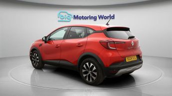 Renault Captur EVOLUTION E-TECH