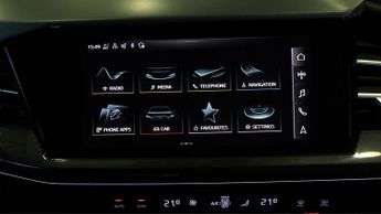 Audi Q4 e-tron S LINE