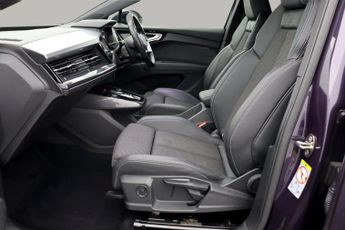 Audi Q4 e-tron S LINE