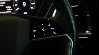 Audi Q4 e-tron S LINE