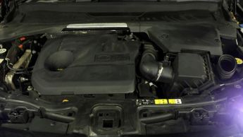 Land Rover Discovery Sport R-DYNAMIC HSE