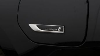 BMW 3 Series 330E SE PRO