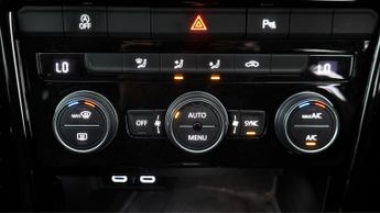 Volkswagen T-Roc BLACK EDITION TSI EVO DSG