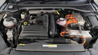 Volkswagen Passat GTE DSG