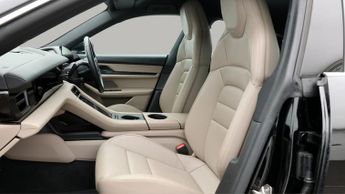 Porsche Taycan 4S