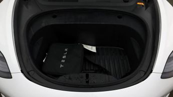 Tesla Model 3 MODEL 3
