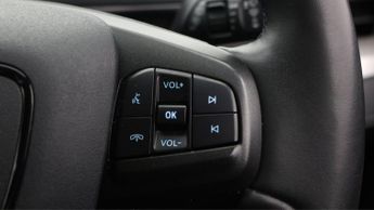 Ford Mustang Mach-E BASE