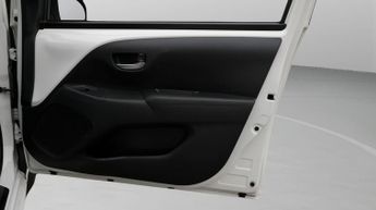 Toyota AYGO VVT-I X-PLAY X-SHIFT TSS