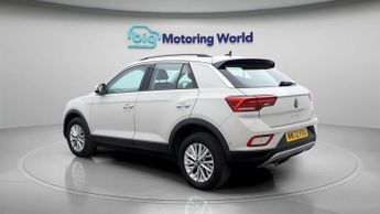 Volkswagen T-Roc LIFE TSI DSG