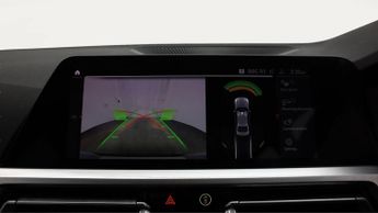 BMW 3 Series 330E SE PRO