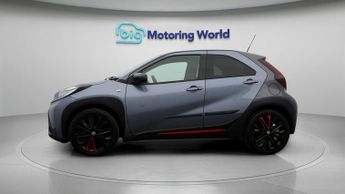 Toyota Aygo X VVT-I UNDERCOVER