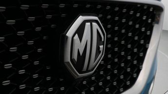 MG MG HS EXCLUSIVE DCT