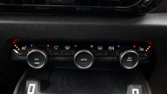 Citroen e-C4 SHINE PLUS