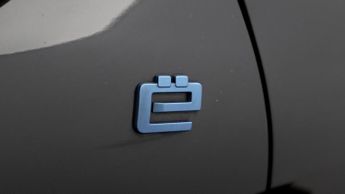 Citroen e-C4 SHINE PLUS
