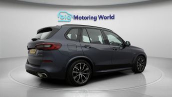 BMW X5 XDRIVE45E M SPORT