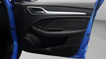 MG MG ZS TROPHY CONNECT