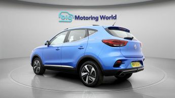 MG MG ZS TROPHY CONNECT