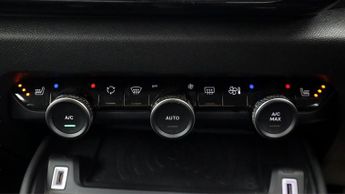 Citroen e-C4 SHINE PLUS