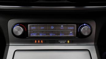 Hyundai KONA PREMIUM